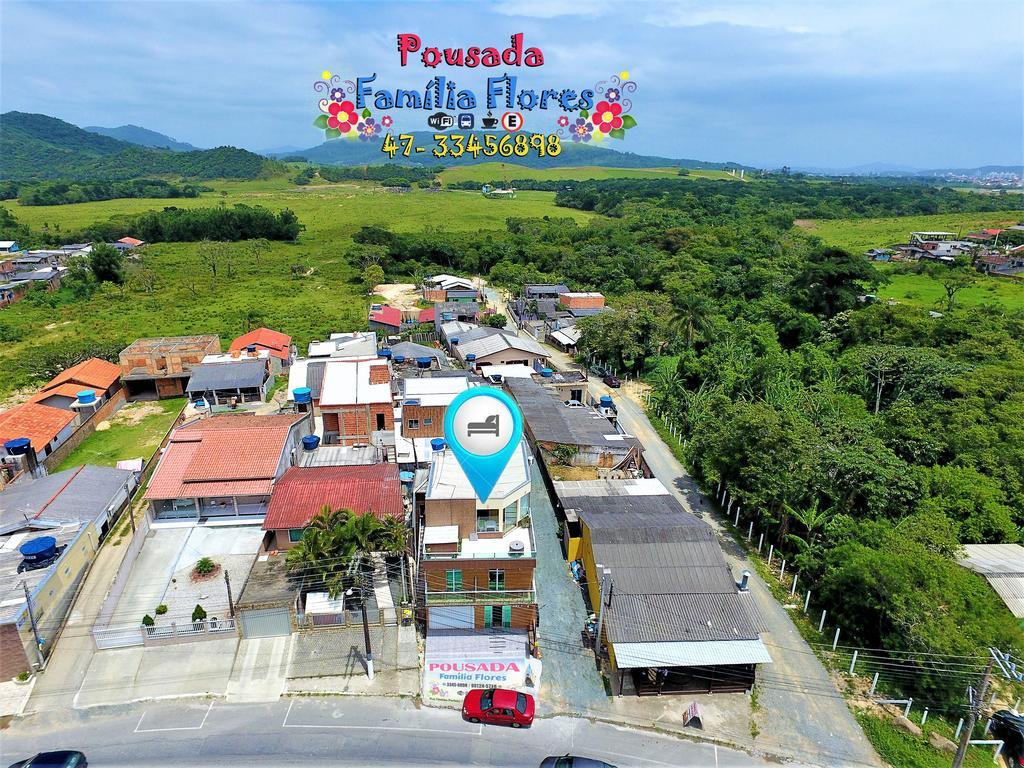 Pousada Familia Flores Penha  Exterior photo